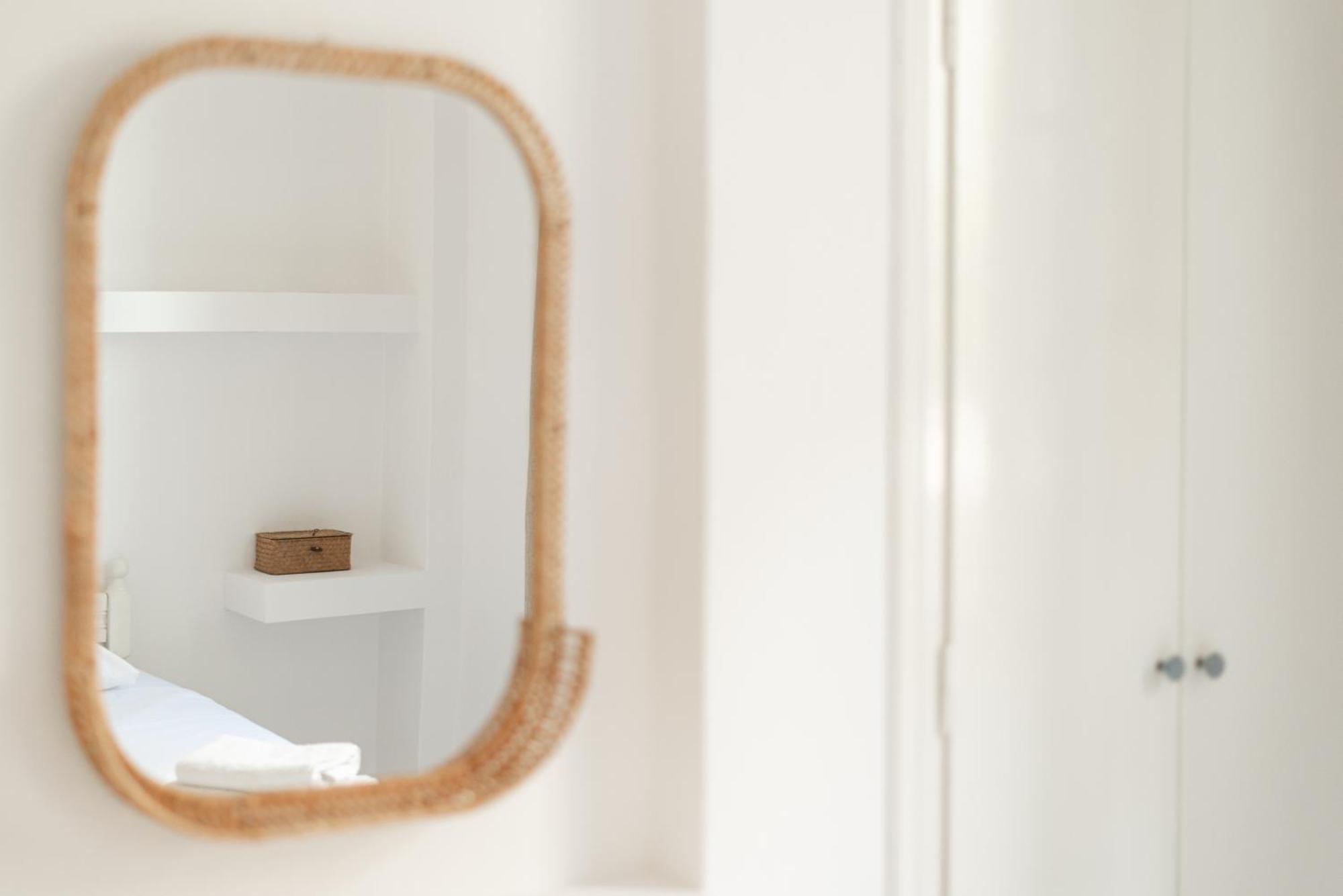 Theo Studios & Apartments Spetses Town Exterior photo